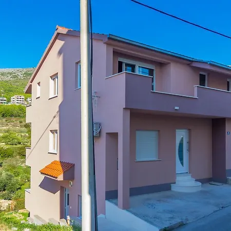 Ivo * 포드스트라나